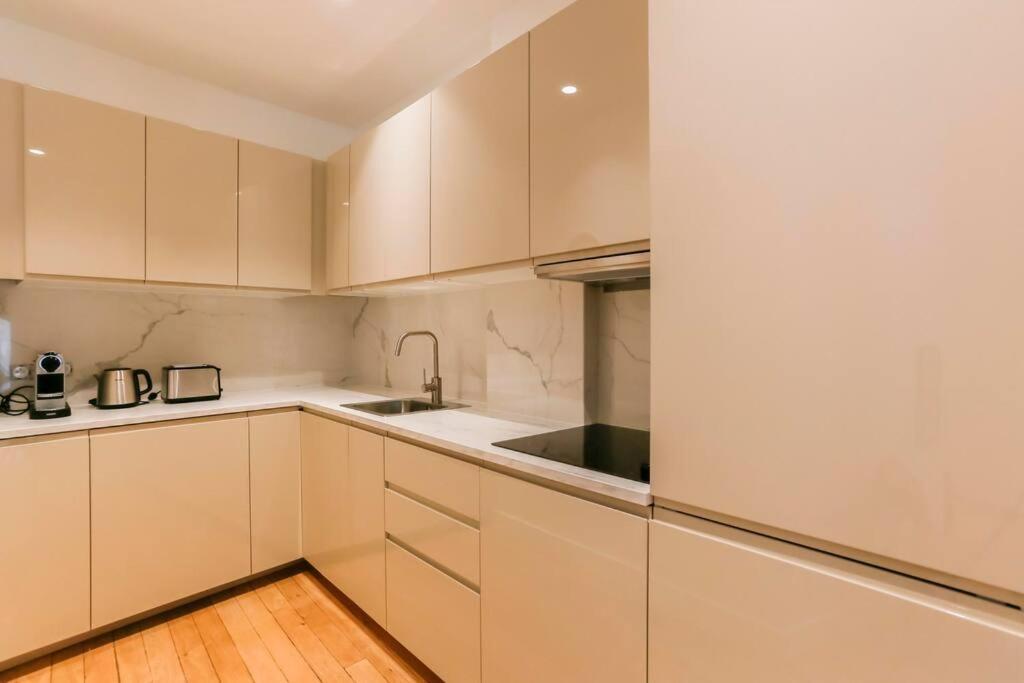Modern 2 Bedrooms Near Louvre Παρίσι Εξωτερικό φωτογραφία